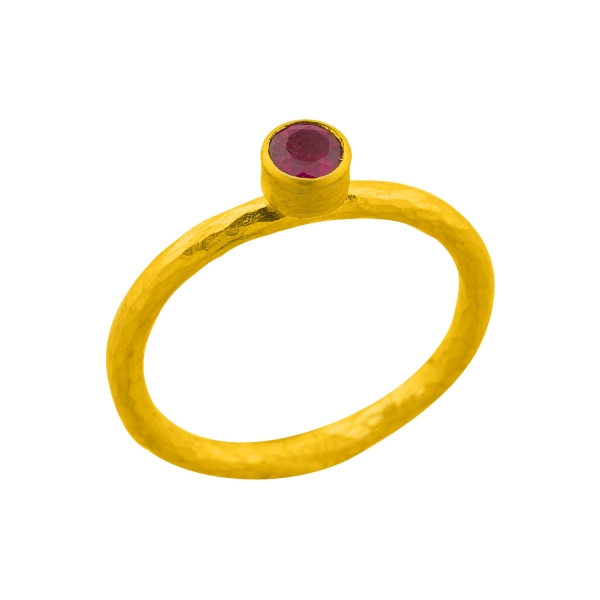 Informa_MJ's tweet photo. Apart from being the birthstone for July, #ruby is also the symbol for the 15th and the 40th wedding anniversaries. Its resplendent colour represents love that stands the test of time... https://t.co/BwgeYsrXXn

#JNA #JNAmagazine #JewelleryNet #jewelry https://t.co/0mnoBqzWbw
