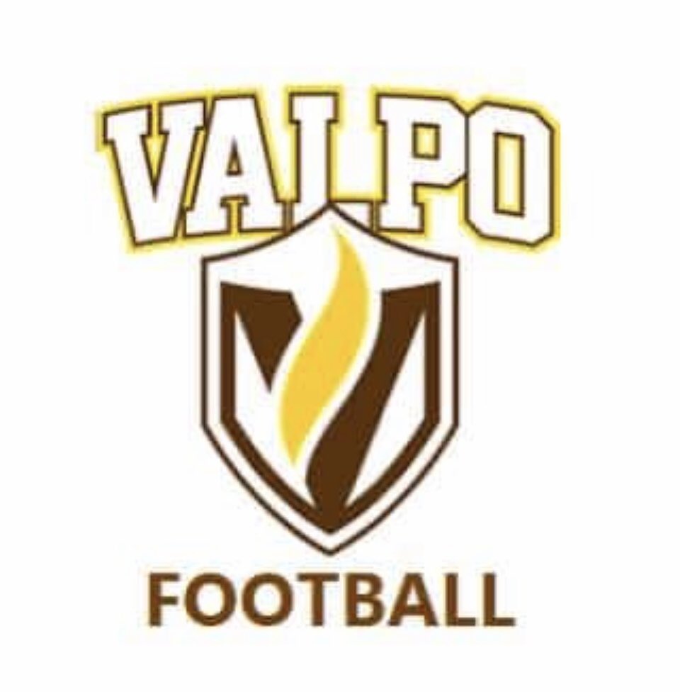 SmithersBlake's tweet photo. Very happy and greatfull to announce another offer from another very prestigious football program. @valpoufootball https://t.co/cjV8fGA6au