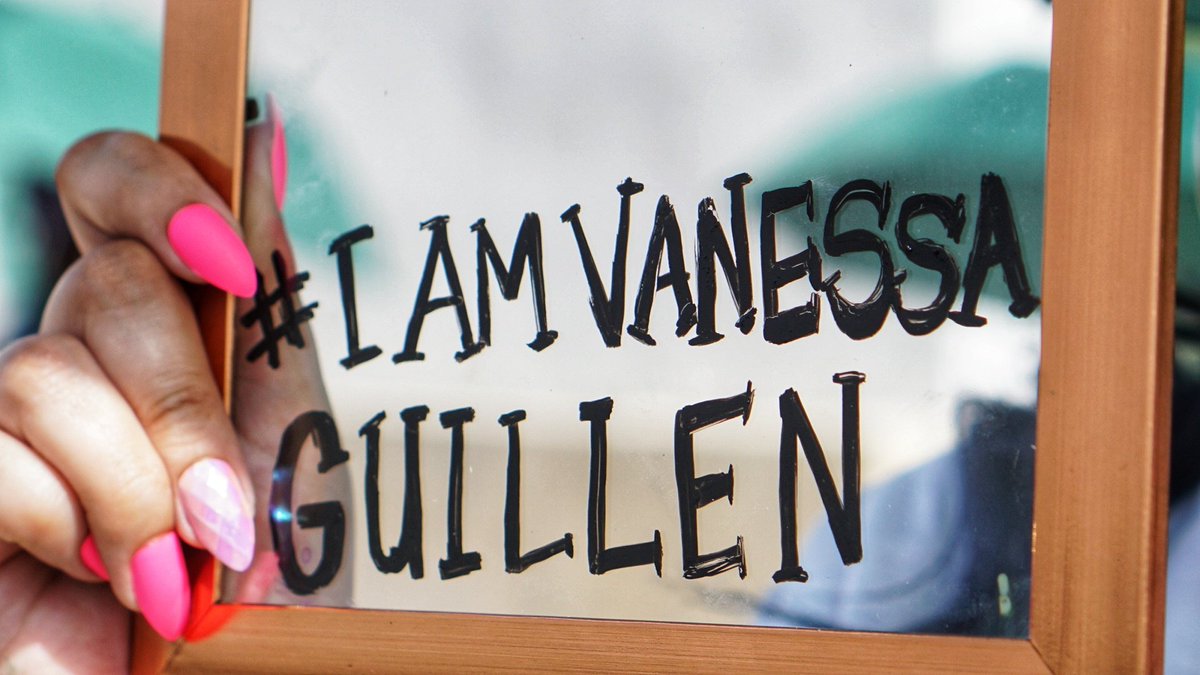 210culture's tweet photo. We took some photos of the event as well. #iamvanessaguillen
#iamvanessaguillen #justiceforvanessaguillen #forthoodshutdown #westandwithyou #strongertogether #sanantonio https://t.co/hcdE7UN9b6