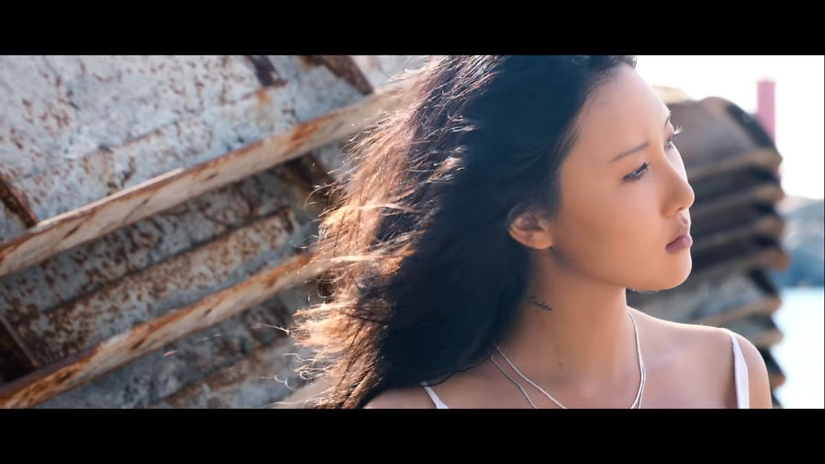 crazykad's tweet photo. #Hwasa #LMMHwasa #LMM https://t.co/k5WC6bVD2B