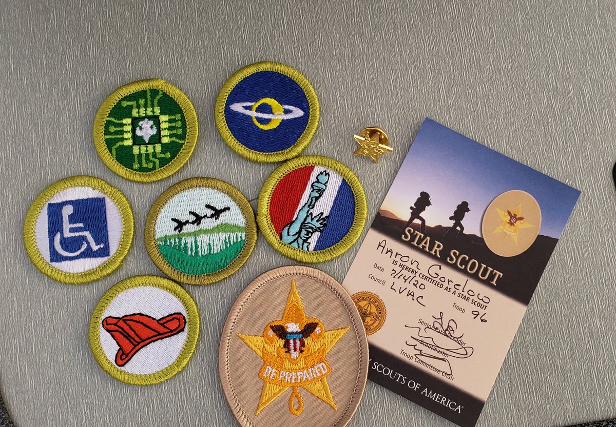 MichelleGorelow's tweet photo. Congratulations, Aaron! Her earned 6 merit badges and ranked up to #starscout. Very proud of all the hard work he's done with @boyscouts troop 96. #ProudMom https://t.co/Jcex1p5LuS