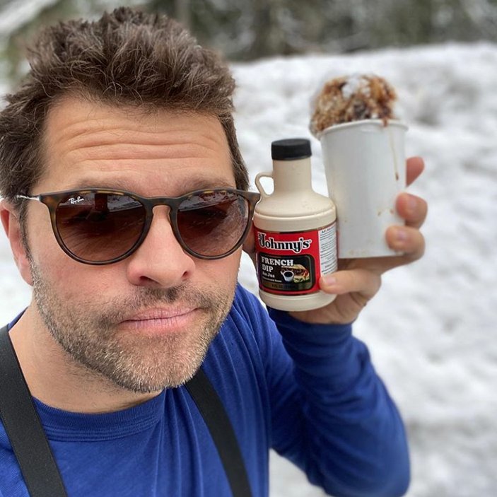 Misha Collins in different sunglasses, a thread cuz he spends a lot on them~