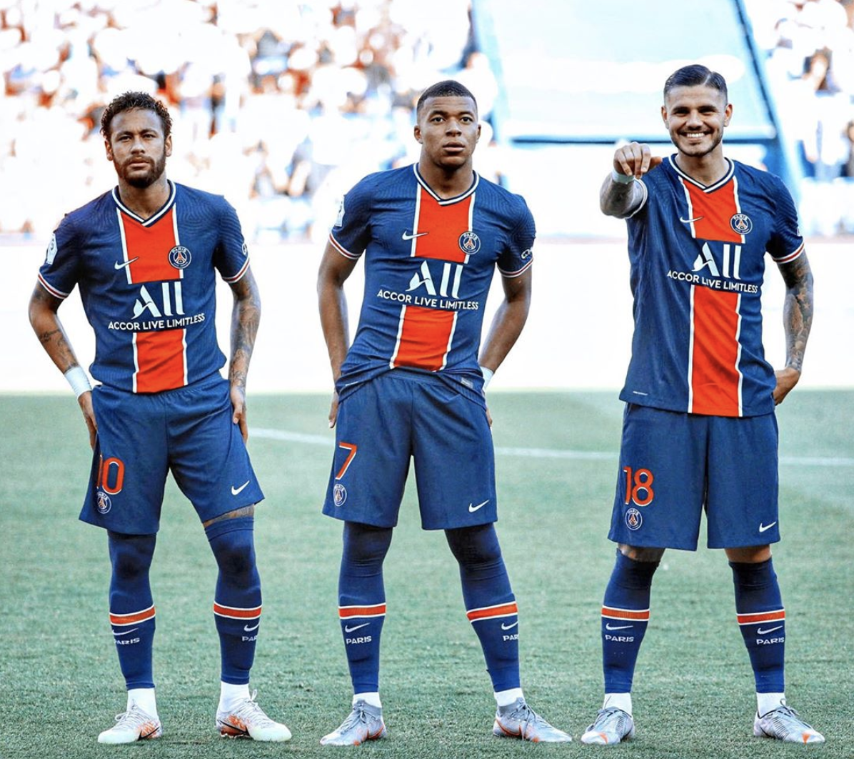 NOT_MOTD's tweet photo. COMPETITION: If Bruno Fernandes scores first against West Ham tonight, we'll giveaway a brand new 2020/21 kit. 😍

Either:
🇫🇷 PSG home
🇮🇹 Inter home
🇩🇪 Dortmund home

You choose. 👀

Simply RT and follow this account to enter. ✅🔁 https://t.co/oeLwvFDMt2