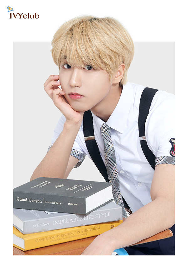 StrayKidsGlobal's tweet photo. [PICS] 6/9

Stray Kids x IVY Club
2020 S Season Class mate Lookbook
#ClassPresidentElections #WhoIsTheClassPresident  #InOurClass?

#Han #한 
@Stray_Kids #StrayKids #스트레이키즈 #STAY https://t.co/ne7h0ACQHi