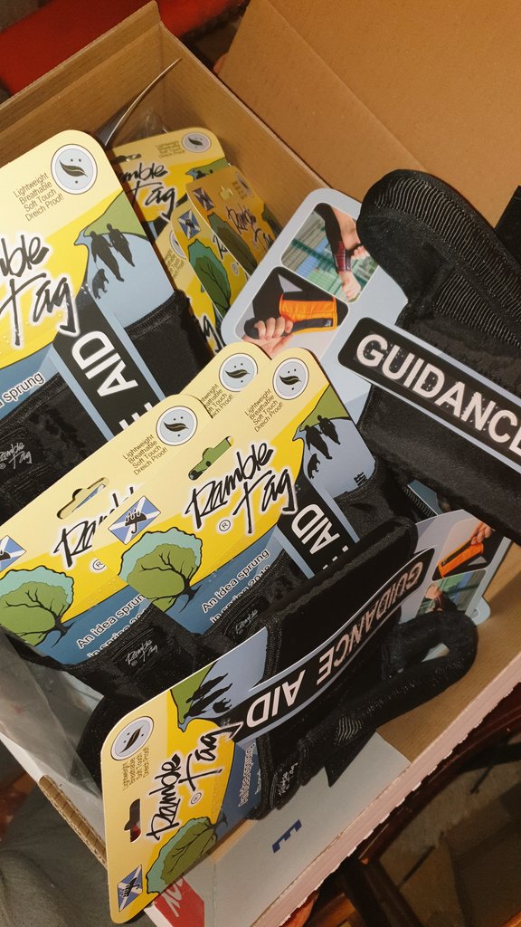 rambletag's tweet image. #SocialDistancing as a #VisuallyImpaired person with a #SightedGuide is made a little easier with this #GuidanceAid ...
A comfortable alternative to holding arms. Worn by guide. 
#socialcare #Council #Mobility #TVIC #ArmLoop #blind