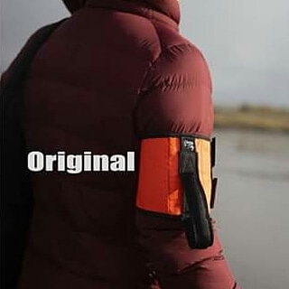 rambletag's tweet image. #SocialDistancing as a #VisuallyImpaired person with a #SightedGuide is made a little easier with this #GuidanceAid ...
A comfortable alternative to holding arms. Worn by guide. 
#socialcare #Council #Mobility #TVIC #ArmLoop #blind