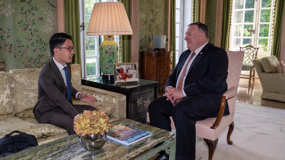 1. THREAD: Amid a series of strong UK responses — the Huawei ban and the suspension of its extradition treaty with  #HongKong among them — to growing signs of Chinese imperialism,  @SecPompeo paid an important visit to London, where he and I had a great conversation yesterday.