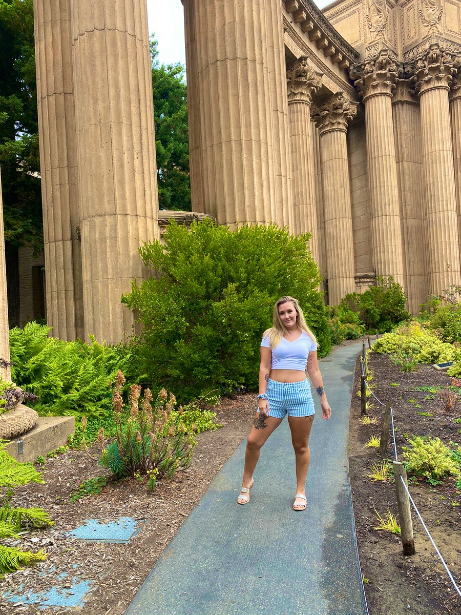 turtle797's tweet image. I am loving California 🥰