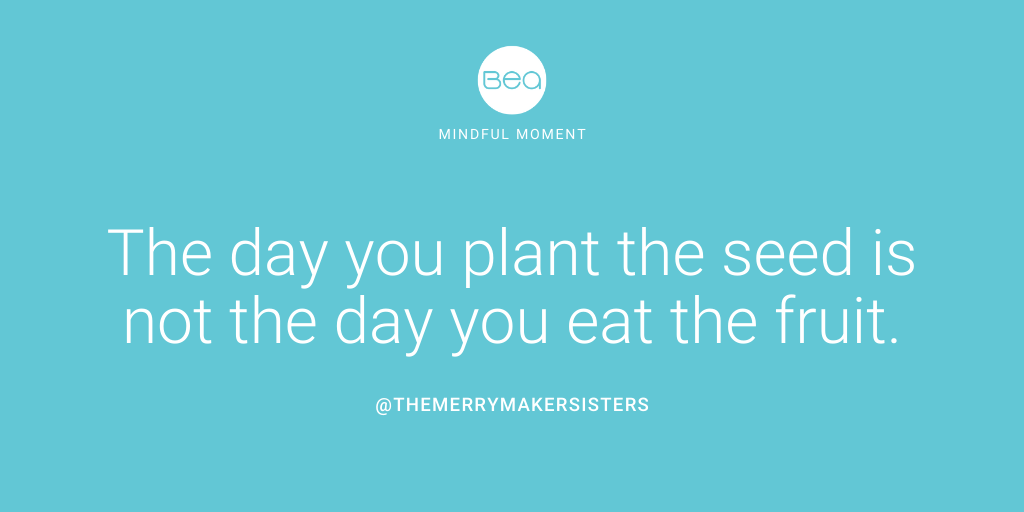 BeaBetterEating's tweet photo. Mindful eating is maintaining an in-the-moment awareness of the food you put into your body, observing rather than judging how the food makes you feel and the signals your body sends! Make sure you sign up for early access at https://t.co/rNvVf90x4r https://t.co/BtCCG28mz1