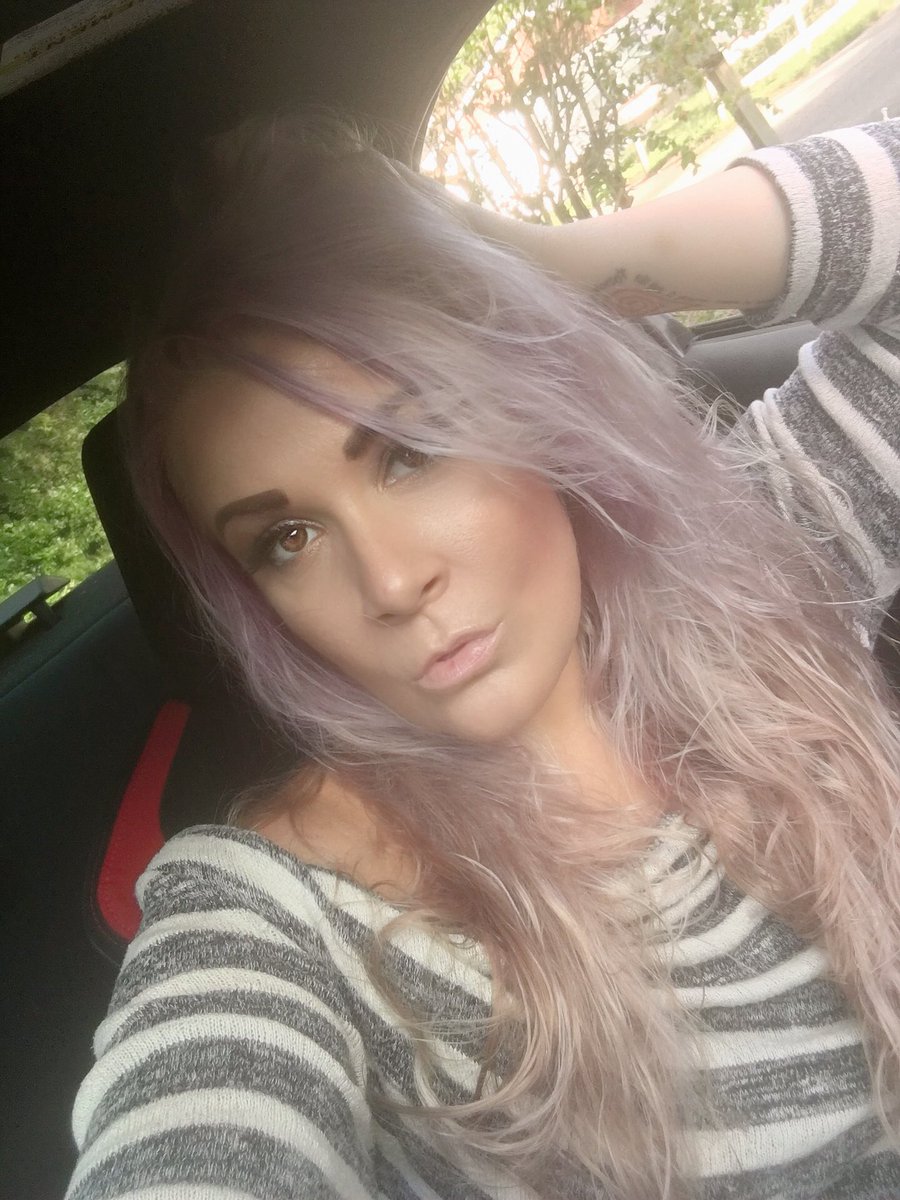 MsWhitneyMorgan's tweet photo. Hi. https://t.co/lUA3qjgIAu 💗 https://t.co/xzMgqPl1Hc