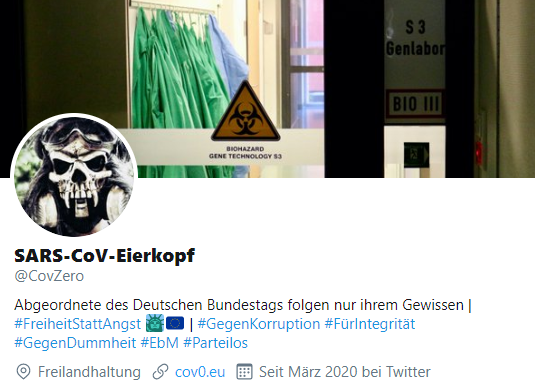 HSB_Forum's tweet photo. Übrigens: @.CovZero ("#GegenDummheit") ist auch so ein spannend-abgedrehter Cop-Supporter-Account.
Guckt einfach mal selbst rein und dann eben 🚀

[Spoiler: Guckt mal auf seinen YT-Kanal. 🤔]

#CopOps https://t.co/sumEhi2Tpx