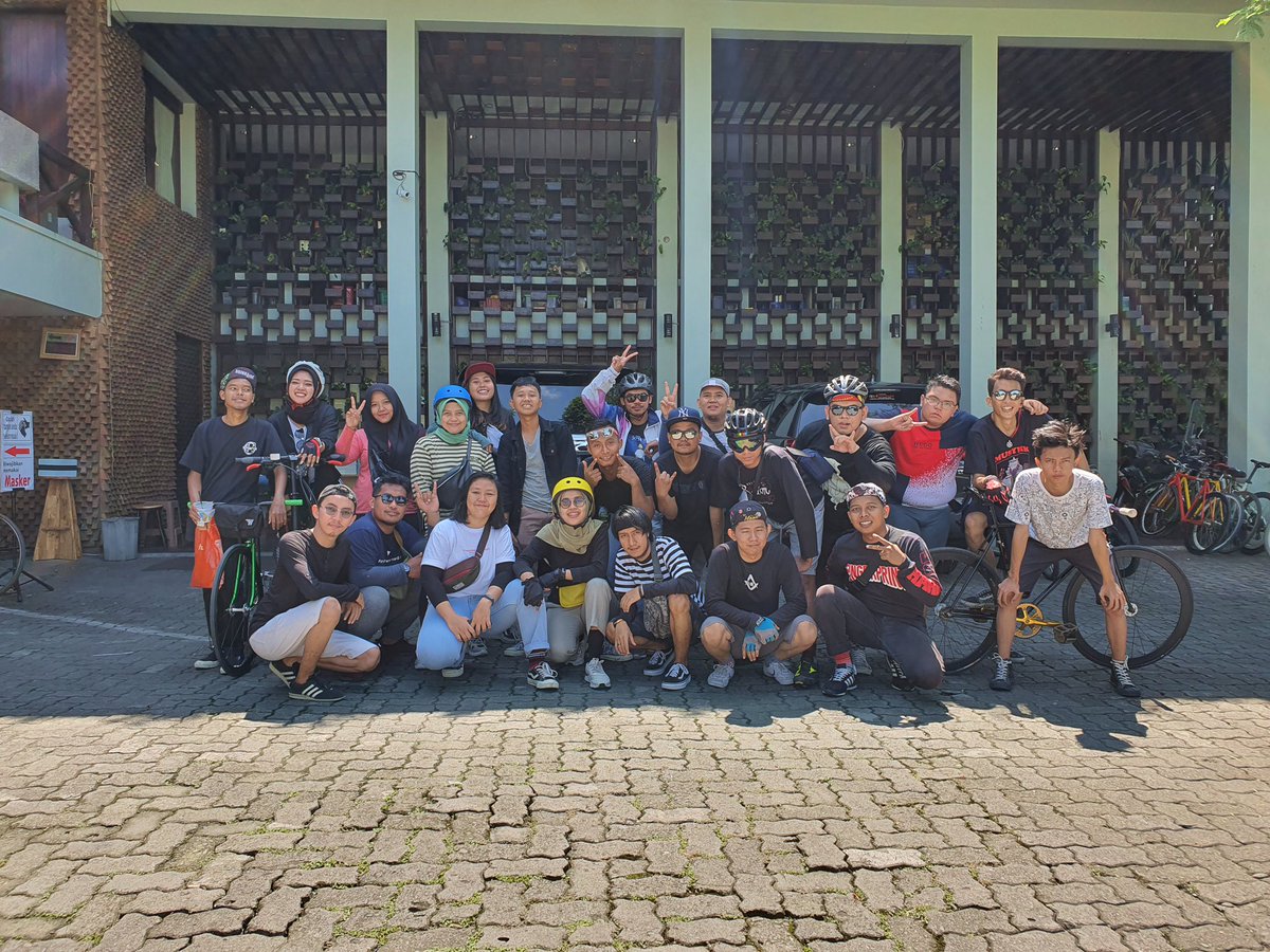 gowes gowes manja tweet media