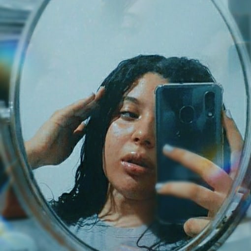 Foto no espelho  Tumblr girls, Girl, Mirror selfie