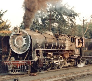 and the other one which had a round frontage, which I contemptuously called the flat one, for I hated it.Looking back, perhaps the power that was associated with these engines that attracted me to them and maybe I liked the Star Engine because it was aesthetically pleasing 3/n.