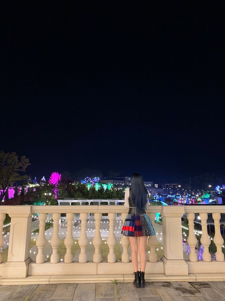 thread of yujin being really good at standing and walking