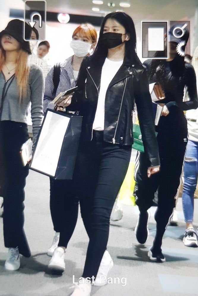 this thread being like her legs (long)