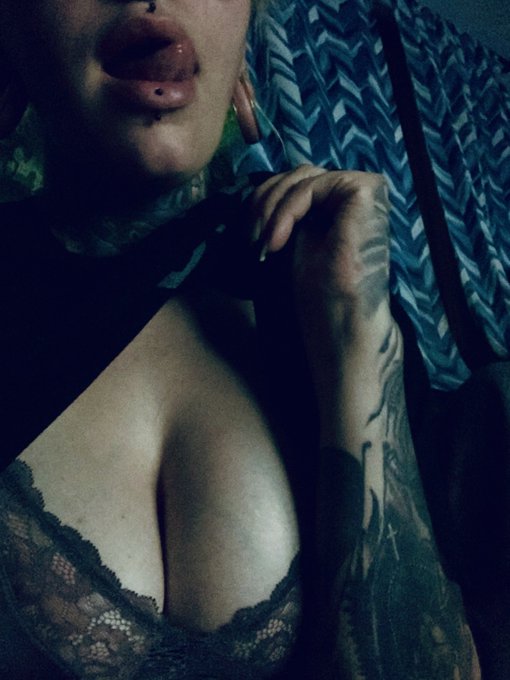 Miss you 🖤  Text me at https://t.co/T0gaZFTFoP https://t.co/IoeRTS74oc<a href="/tag/sexy"class="tags"><span>#sexy</span></a><a href="/tag/apclips"class="tags"><span>#apclips</span></a>