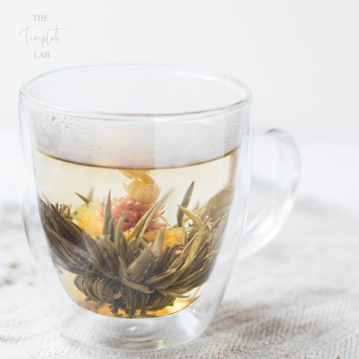 "I dwell in possibility"

It's a day of daydreaming - lots of work too! Are you working hard today, or winding down?
⁠
Nicky 💙⁠
⁠