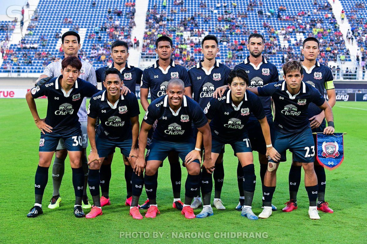 Thailand football. Thai football team. тайский футбол. футбольная команда тайланда. футбольная сборная тайланда.