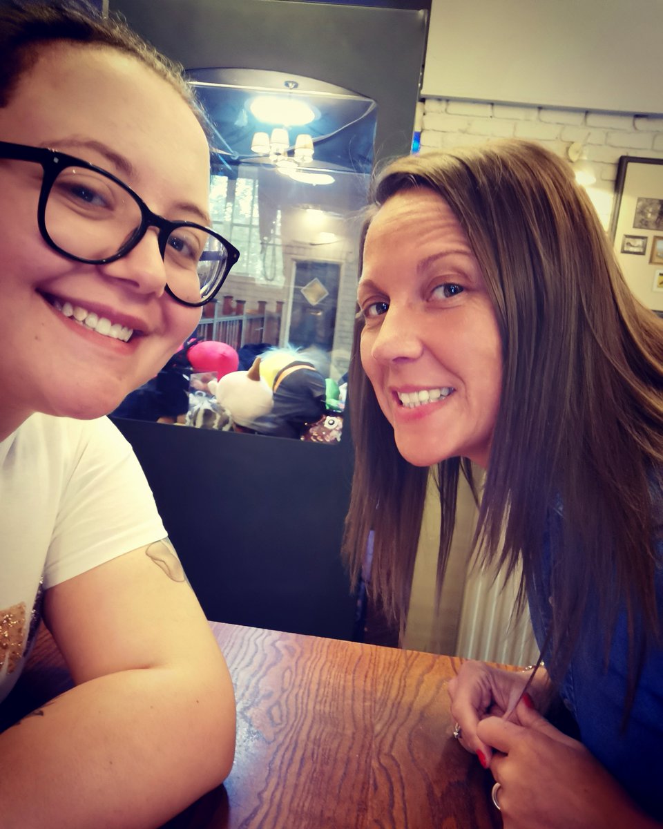 Celebrations last night with this Beauty for coming top of the Region!🎉
Better late than never 😉
#walsall
#dreamteam

<a href="/LLB_1983/">Lori Adams</a> <a href="/fellows555/">Kay Fellows</a> <a href="/TimpsonNews/">Timpson Group News</a>