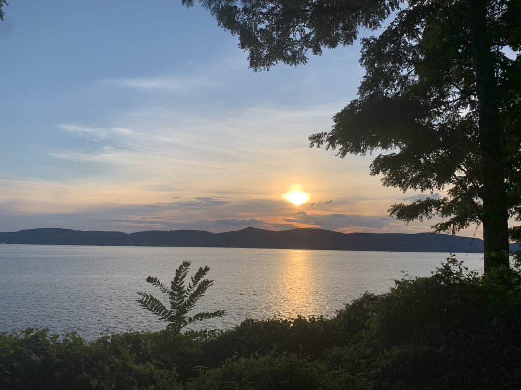nflagent_FitLaw's tweet photo. @WestchesterMag more amazing views from Rockwood Hall at Rockefeller State Park #sunset #ciews #westchester #bestofwestchester #photography #rockefellerstatepark #rockwoodhall https://t.co/rCHa1fvL02
