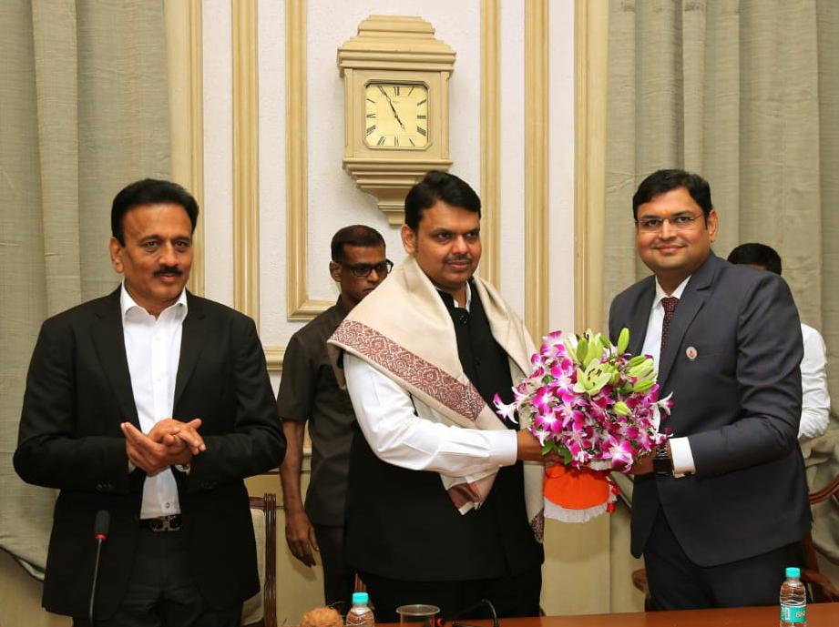 जिवेत शरद: शतम्।
आदरणीय <a href="/Dev_Fadnavis/">Devendra Fadnavis</a> जी