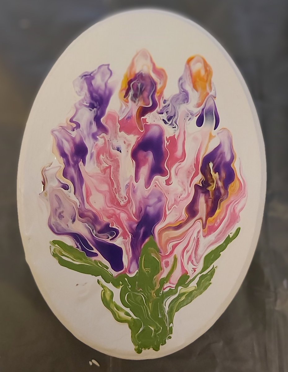 JeanneCameron5's tweet photo. Painted this tonight.
#paintpour https://t.co/wRoYgJbWld