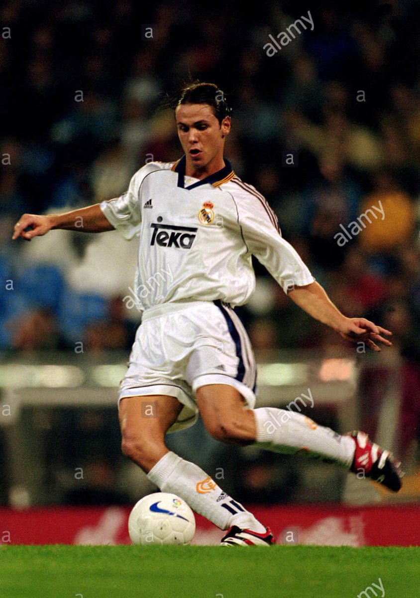 FER_REDONDO5's tweet photo. #FernandoRedondo #Redondo #clase #quite #AAAJ #bichos #lapisa #RealMadrid #madridistas #madridismo #madrid🇪🇸 #argentina🇦🇷 #argentinosjuniors #ídolo #entrenadores #superacionpersonal  #profesional #crack #titulares  #internacionales #elegante #albiceleste @asidas #ligaambassadors https://t.co/Y9QoN1MCKX
