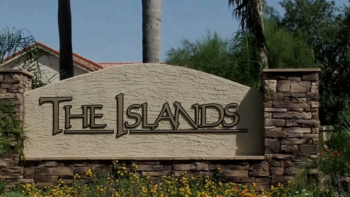 DentistryOasis's tweet photo. The Islands a few paces to the south of #Gilbert #Arizona  #dentist Oasis Family Dentistry https://t.co/z2rYZhhLCn