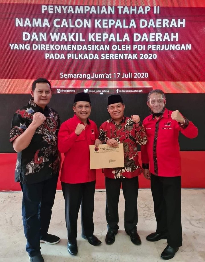 dewi_aruum's tweet photo. @muda_pkb @cakimiNOW @DPP_PKB @pkb_wanasaba @PDI_Perjuangan @NasDem @Golkar5 @COBLOSHANURA @PPPJateng @PemudaPAN Wonosobo bersatu @yusuf_ch @ganjarpranowo @Sukirman_Kir @SarifAbdillah3 @m_albarWonosobo @HuseinWonosobo @EmHasanuddin https://t.co/onfI4aGpKB