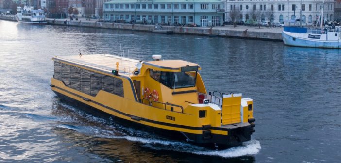 elemedproject's tweet photo. 5 new e-ferries next up in battle to tackle greenhouse gases. For more: https://t.co/fL79UbNbPL
@ Arriva Denmark; @Damen Shipyards Group
#eferries #marinetechnology https://t.co/t53WoDITFo