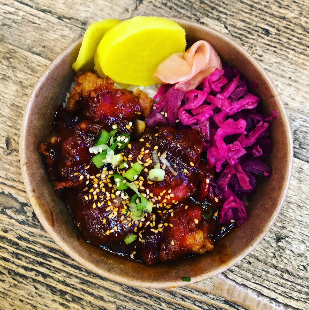 Gangnam Style Korean Fried Chicken 😍

From <a href="/LoveKimchiToGo/">Love Kimchi</a>’s Little Korea in the <a href="/BalticMarketLiv/">Baltic Market</a> 👌