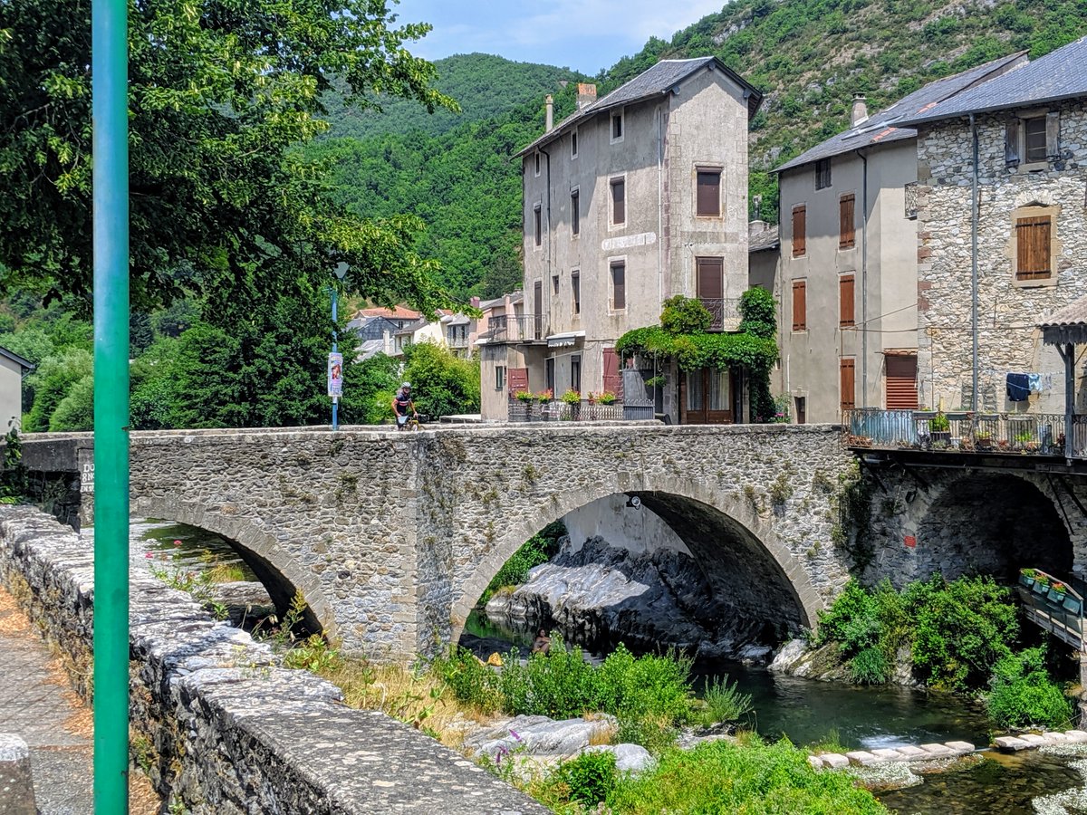 StacyKTweets's tweet photo. #Thistimelastyear Day 18 of 35 on 100 Cols Tocht - The World's Toughest Bike Tour w @SuperFly508 unsupported! 88 miles & 8,700' & 58th col today in the exquisite French countryside meeting amazing people! #cycling #100Cols #CentCols https://t.co/n8L0JR2LWx https://t.co/NrWRT2Oi5Y https://t.co/k7KNElFt9C
