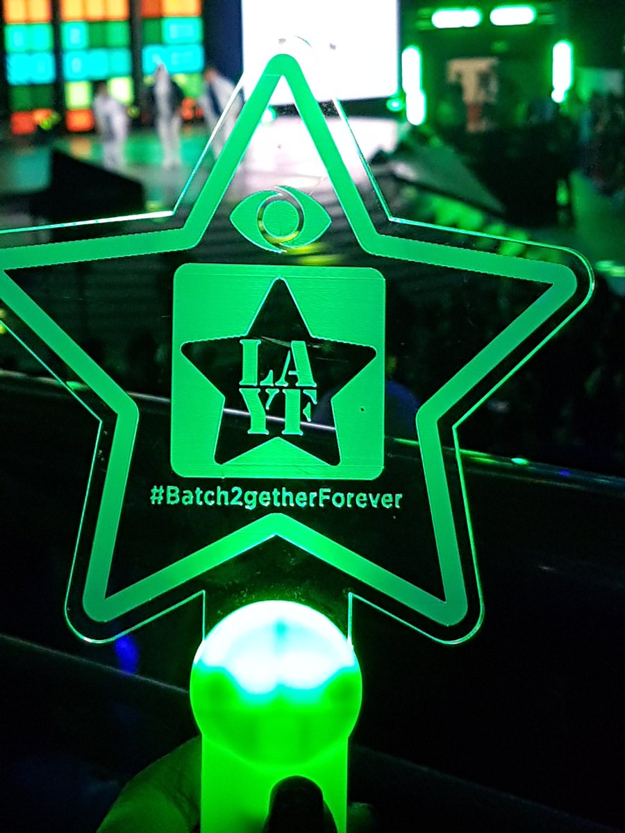 Buhay pa ba light sticks nyu? :)

<a href="/louyanong/">Lou Yanong</a> | <a href="/itsdredesu/">André</a> 
TeamLAYF KumulitanRewind