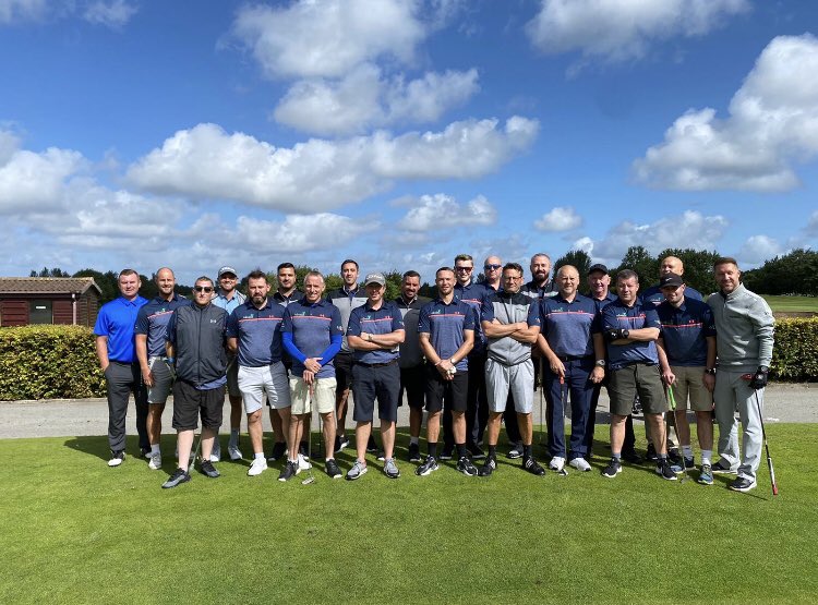 Swingers_Golf_'s tweet image. Great day at @HurlstonHall &amp;amp; even better to have Ste Gorton in the mixer. Big shoutout to @PierceSte on the booze buggy for the day as well🔥
