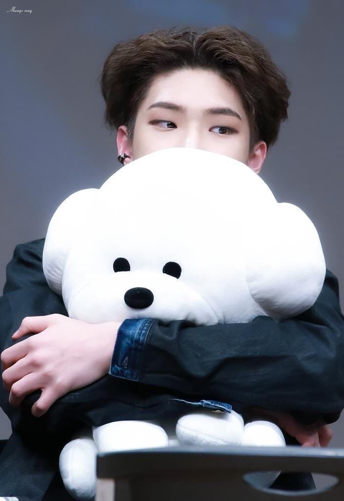 for mingi stans.a thread;