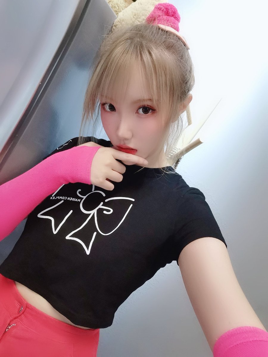 最近都在练舞👯 https://t.co/b95n3N0LO4