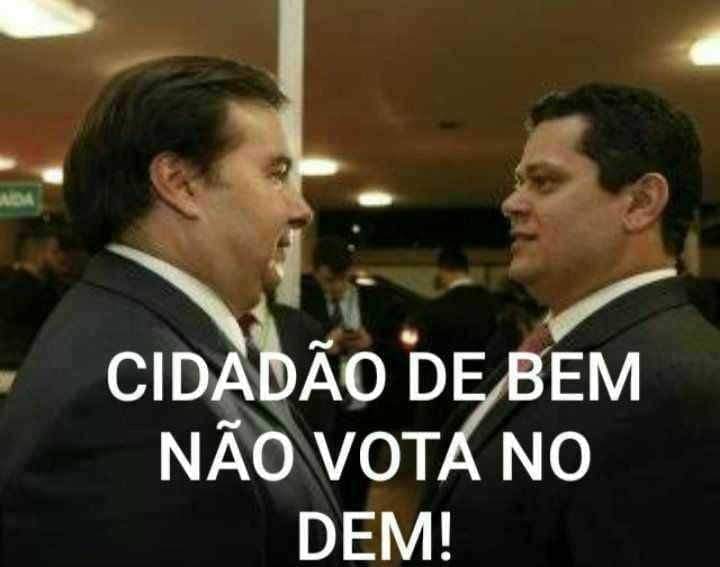 bueno1281's tweet photo. @DEnganados @MarceloMauroda2 @blogdojefferson #FechadoComBolsonaroAte2026
#DerreteDem https://t.co/VyblHUJA4f