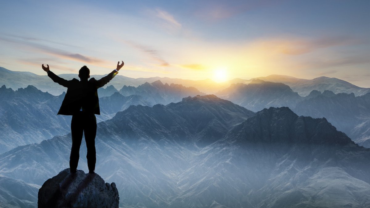 WendyBitterman's tweet photo. In this article for @AccountingWEB, Jordan Birnbaum, Chief Behavioral Economist for @ADP, discusses what firms can use from this experience with COVID-19 to come out stronger.  https://t.co/hHgVWN6xzU https://t.co/GZolnEwT4S