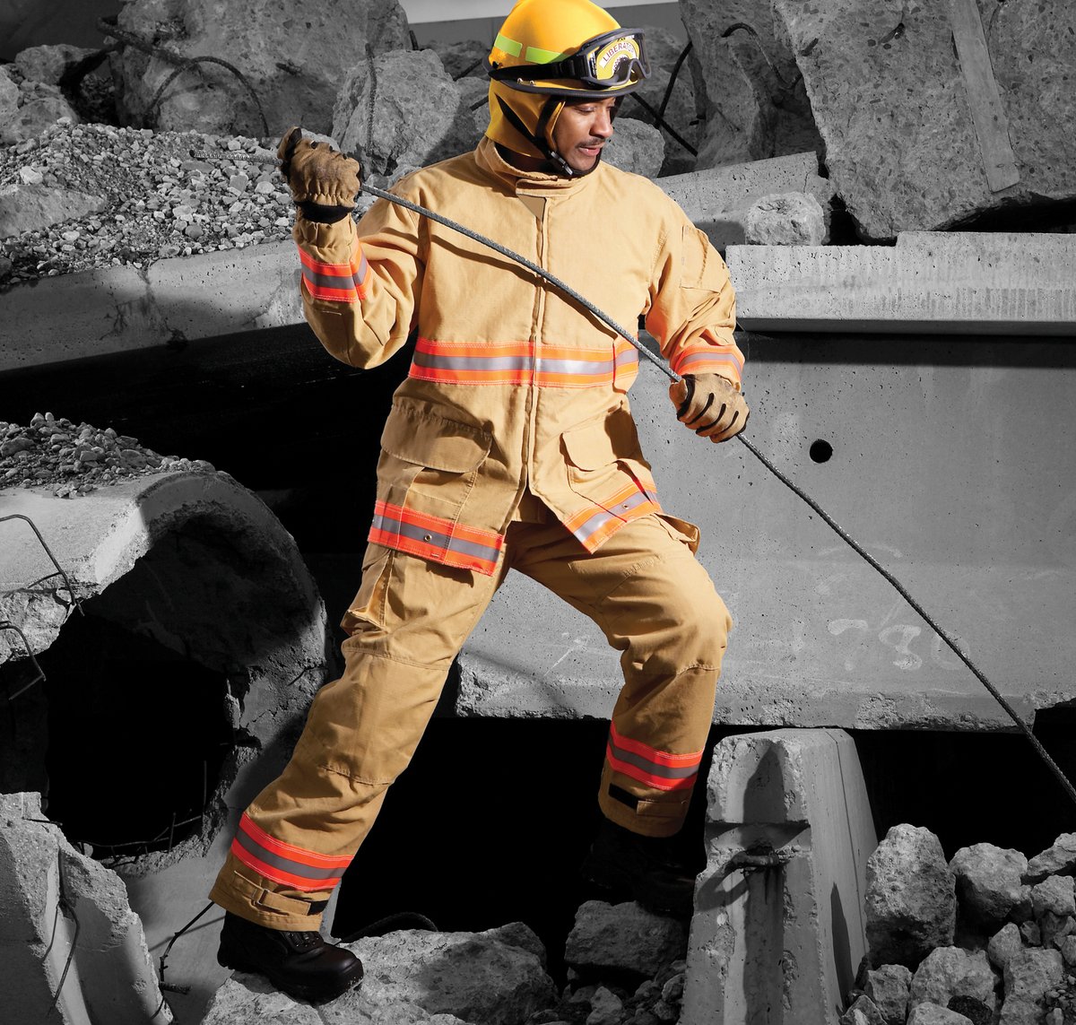LION_Gear's tweet photo. BECAUSE NOT ALL EMERGENCY CALLS REQUIRE TURNOUTS | To learn more about LION VersaPro™, MedPro™ and TR51™  garments, check out our new rescue wear catalog at https://t.co/VNvH0w8g4F and visit https://t.co/wakFa2neym.

#MedPro #VersaPro #TR51 #rescuewear #readyforaction https://t.co/RhoHLiI6h2
