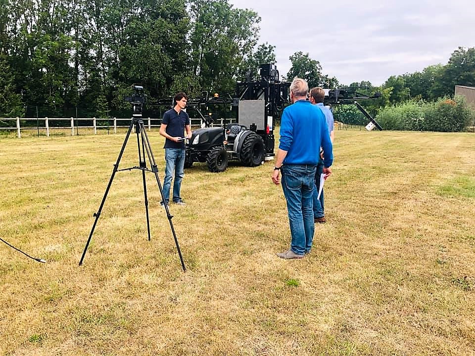 ArvalisHdF's tweet photo. En fin de semaine dernière : tournage en cours à la #digistation... 🎦
Résultat dans quelques semaines ! ⏲️ https://t.co/yNN8ltn3Qs