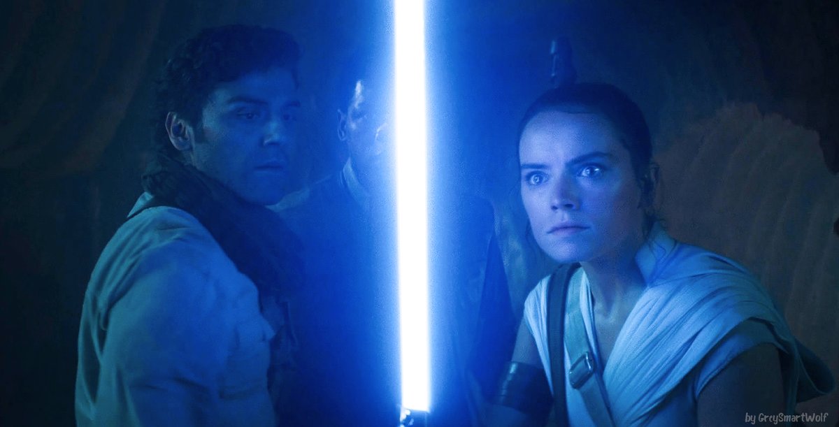  #StarWars/ #theMummyRey/Eve illuminates the cave with a lot of light.Poe/Rick is like "WOW" and sees his torch can't match this. #damerey  #OscarIsaac  #DaisyRidley