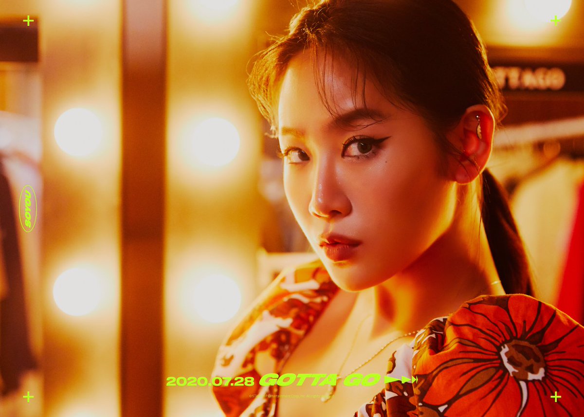 official_soyou's tweet photo. [#SOYOU]
#소유 SINGLE ALBUM 📀
<#GOTTA_GO> CONCEPT PHOTO 3 📸
2020.07.28 6PM #COMEBACK https://t.co/m4fqNcETer