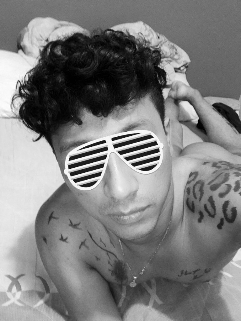 pacx_mb's tweet photo. Denle #rt please..
#tatto #manchitas 

#sincolor https://t.co/dvjs6ExY7E