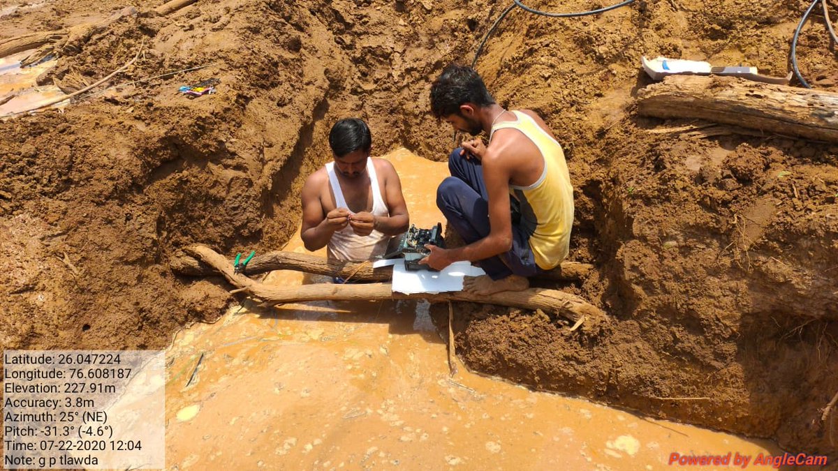 faridjakir's tweet photo. Csc fiber cut restore
Sawaimadhopur block
#Sawaimadhopur 
@wifichoupal 
@dintya15 
@ahmedcscwifi 
@CSCegov_ 
@rsprasad @cscrajasthan @academy_csc 
@Pushpen47199296 https://t.co/yr4l9YmBib