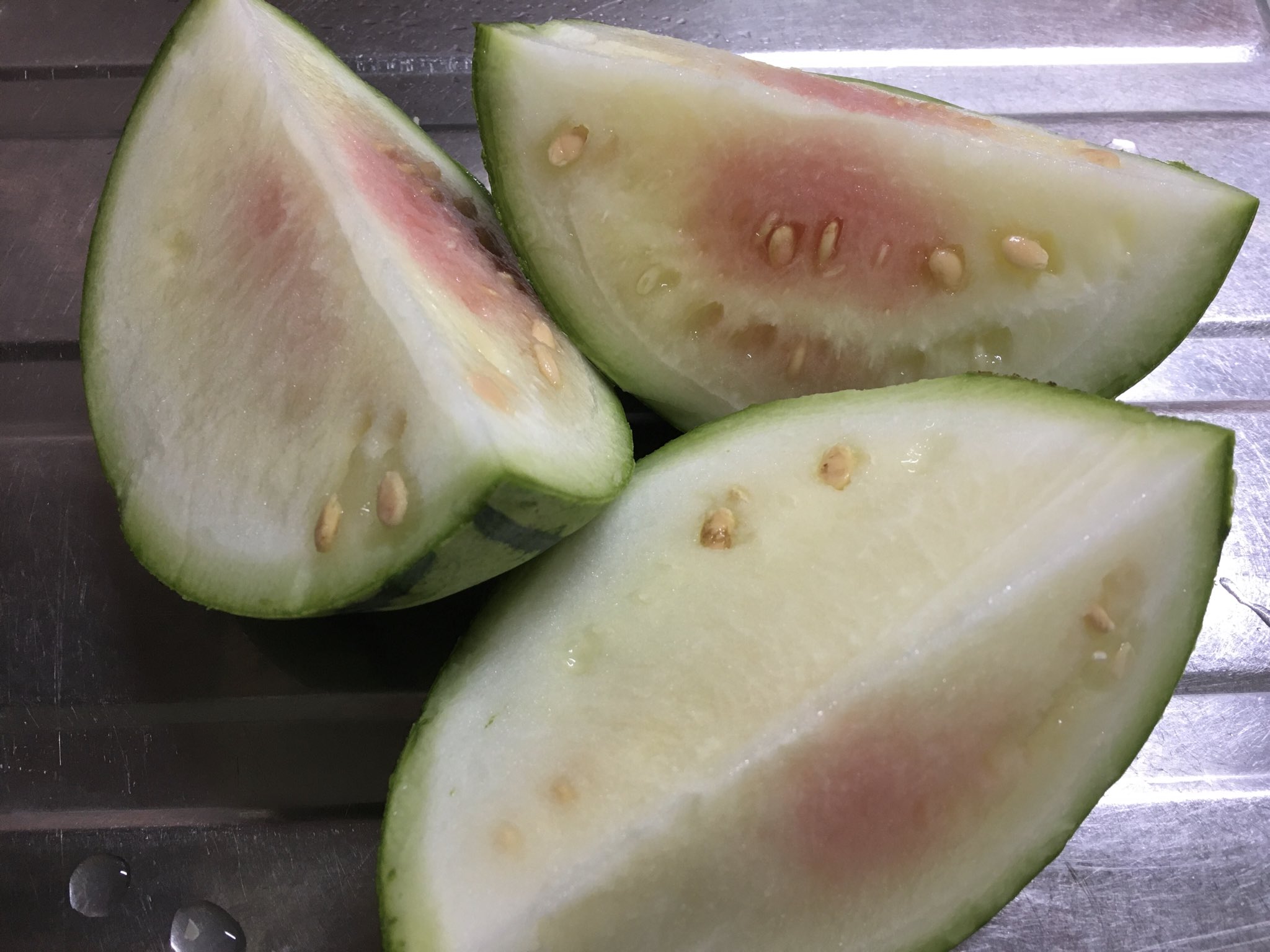 白いスイカ Twitter Search Twitter