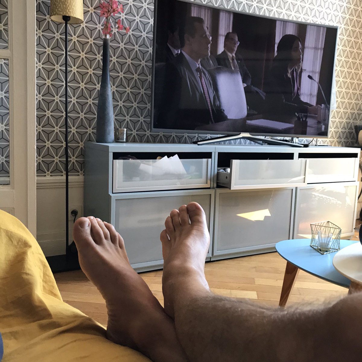 cyletmoi's tweet photo. @Samir_pump Devant #lesagentsdushield https://t.co/ZispNT6rN0