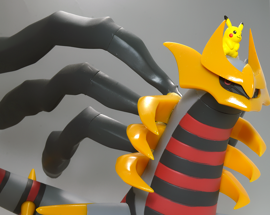 ポケモンスケールワールドのギラティナちゃん（でかい