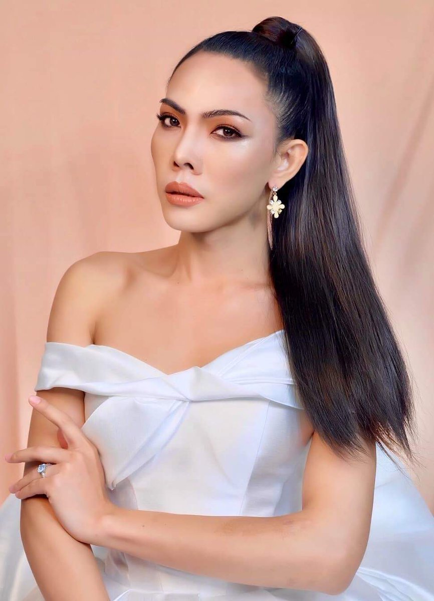 KunchitNajumpa's tweet photo. ถ่ายงายเซ็ตใหม่ https://t.co/pI3ENp91Ur