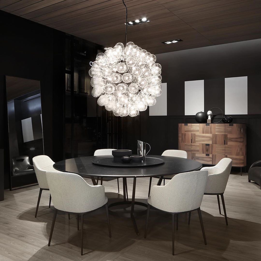 Our partners at BeDESIGN have recently introduced the new <a href="/maxalto/">max</a> collection and are open for business. Check out more of their work at the @residencesattheallen Sales Gallery and the Arabella model residences.
📷: @bedesignofficial #maxaltocollection #bedesign